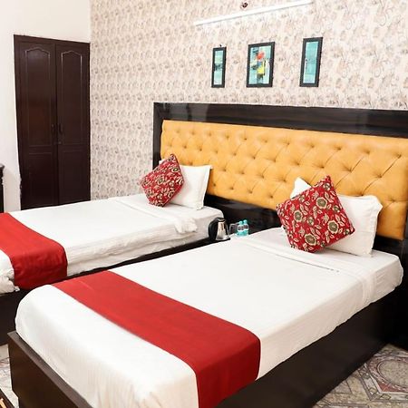 Hotel Aarkay Palace Badarpur Ngoại thất bức ảnh