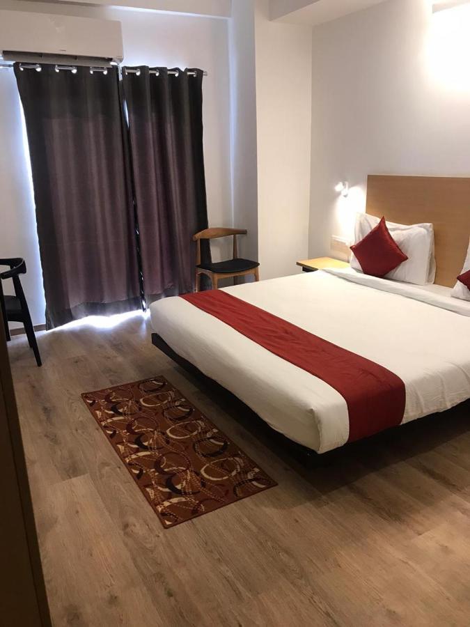 Hotel Aarkay Palace Badarpur Ngoại thất bức ảnh