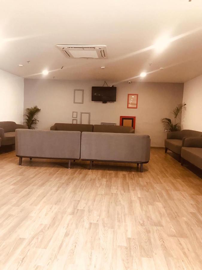 Hotel Aarkay Palace Badarpur Ngoại thất bức ảnh