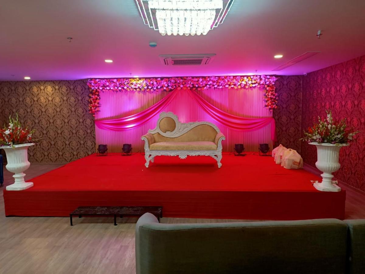 Hotel Aarkay Palace Badarpur Ngoại thất bức ảnh