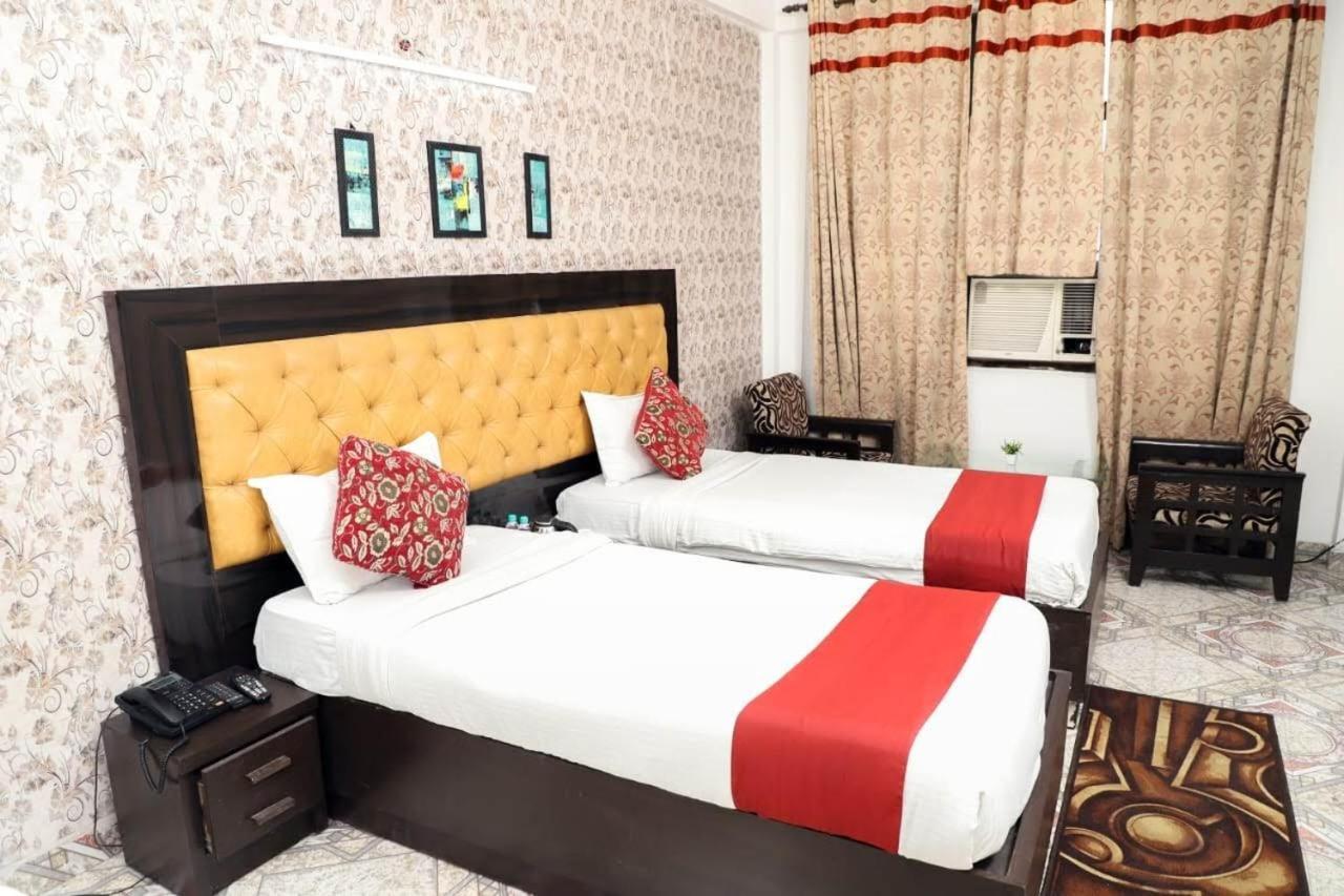 Hotel Aarkay Palace Badarpur Ngoại thất bức ảnh